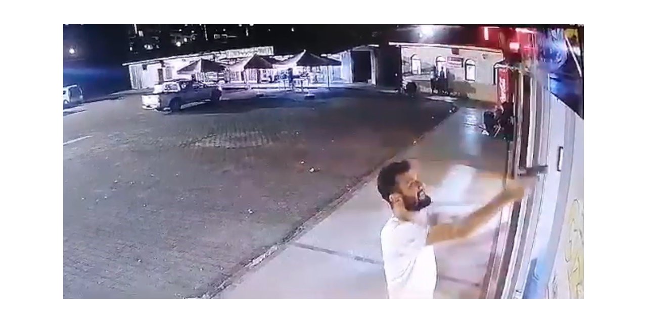 Tartıştığı arkadaşını takibe aldı, terminalde silahla yaraladı