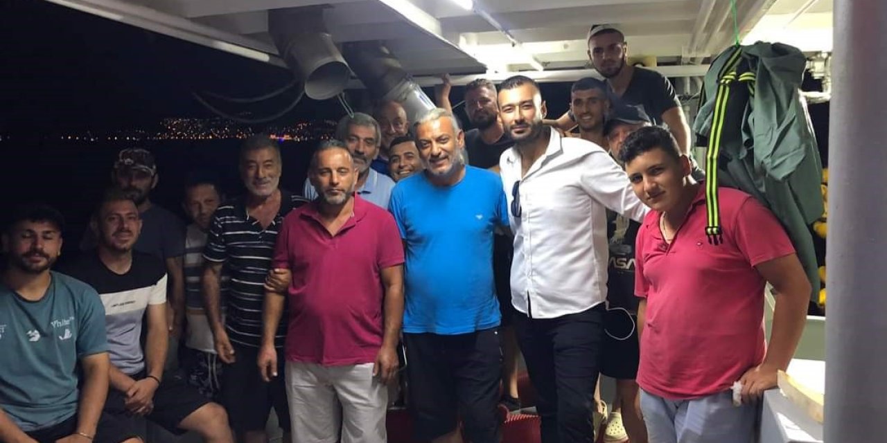 Didim açıklarında hamsi ve sardalya bereketi