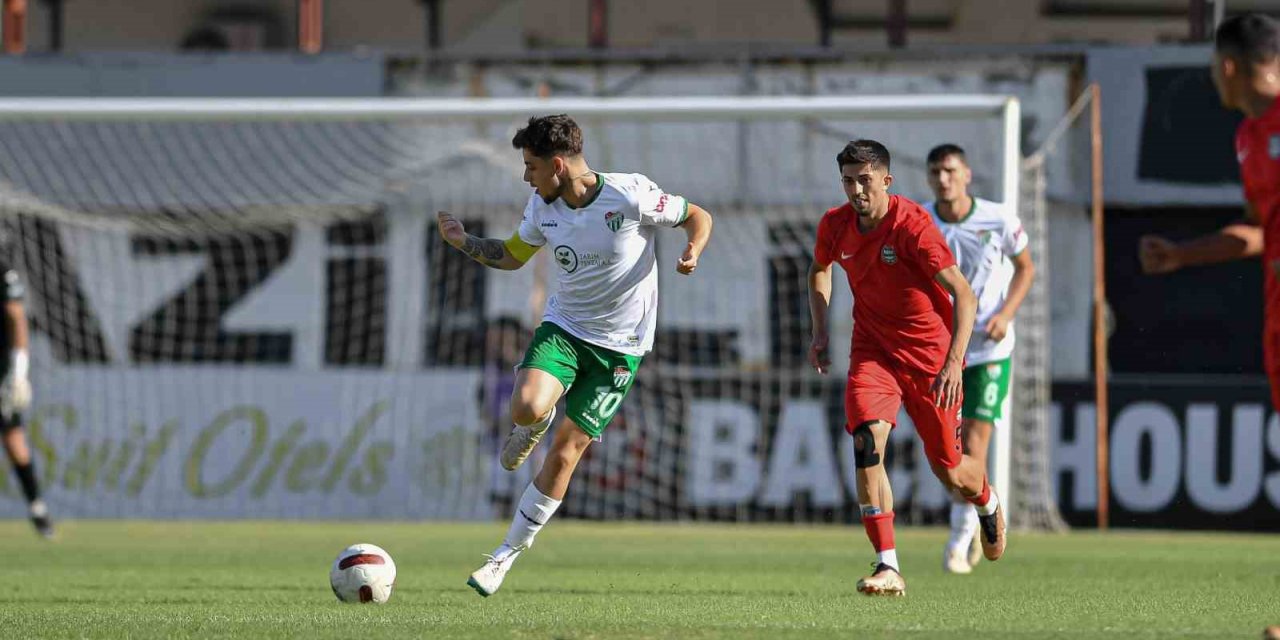 Bursaspor geçen sezonun 2 puan gerisinde kaldı