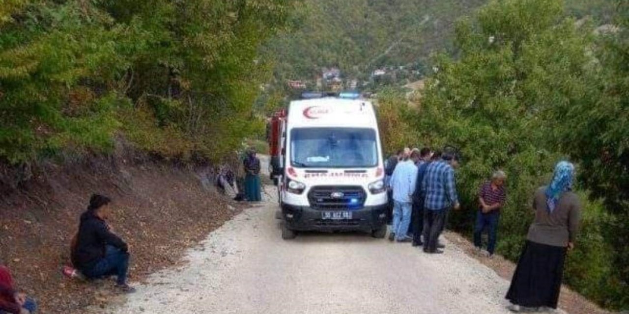 Samsun’da traktör devrildi: 2 ölü