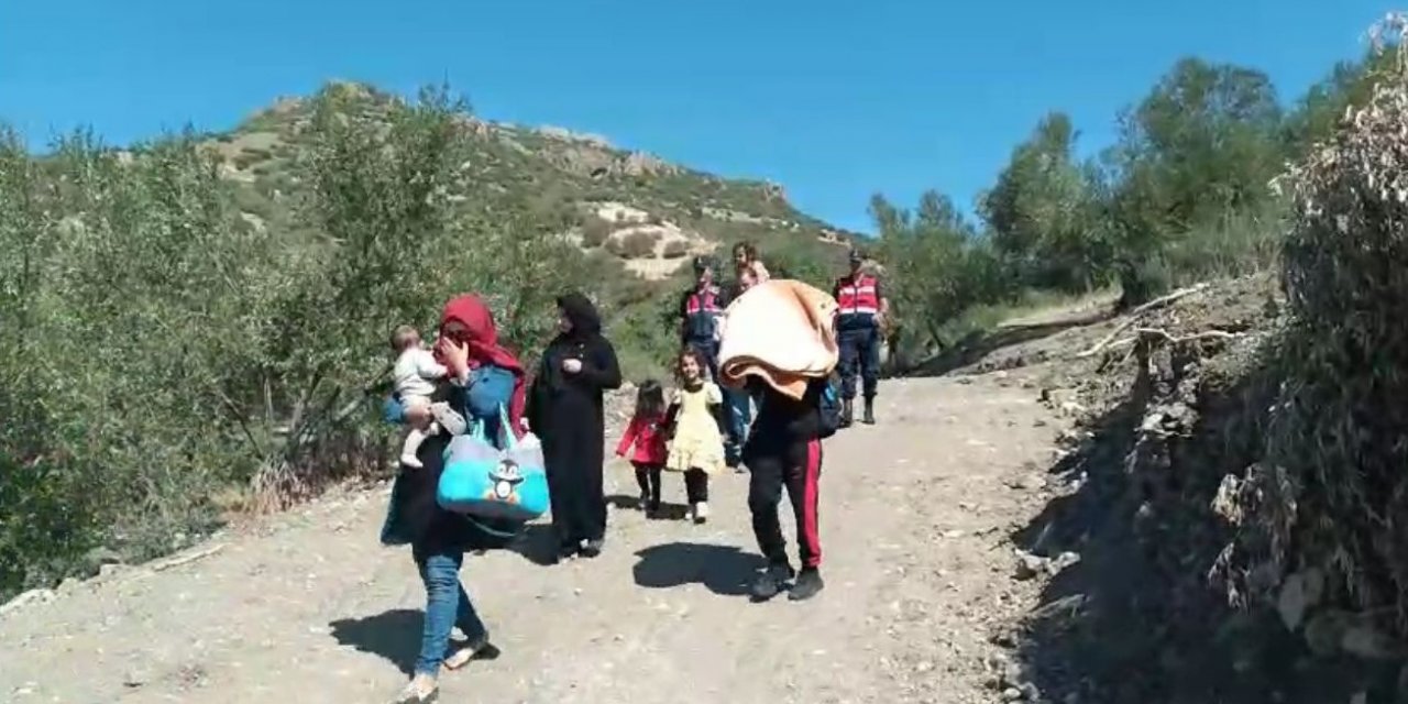 Ayvacık’ta 42 kaçak göçmen yakalandı