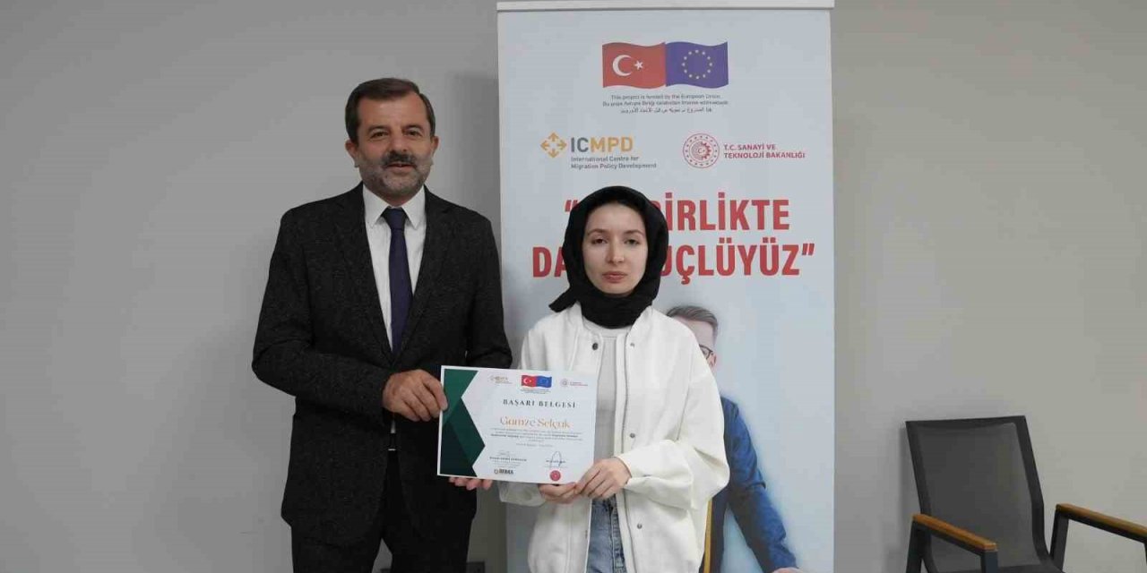 Gürsu’nun modelist ve stilistleri iş hayatına hazır