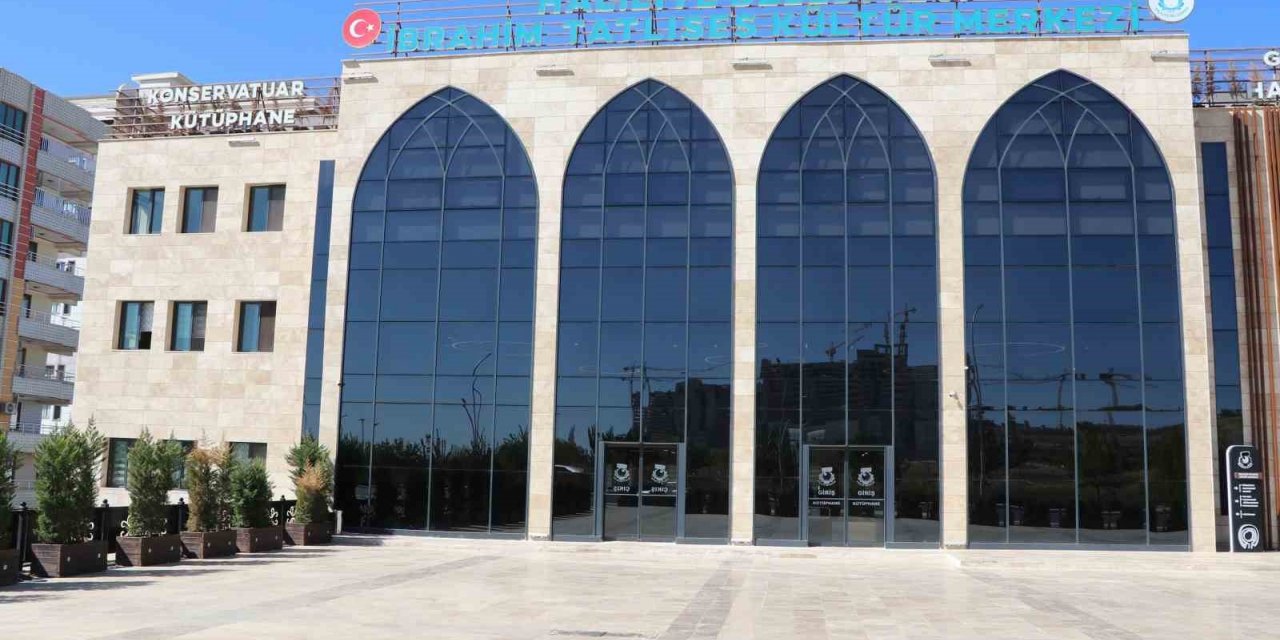 Haliliye’de kütüphaneler gençlerin adresi oluyor