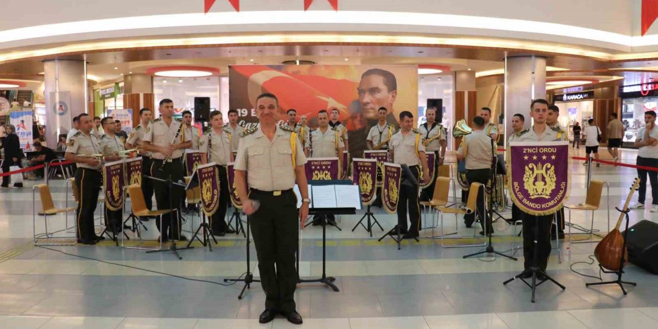 Malatya Park Avm’de Gaziler Günü etkinliği