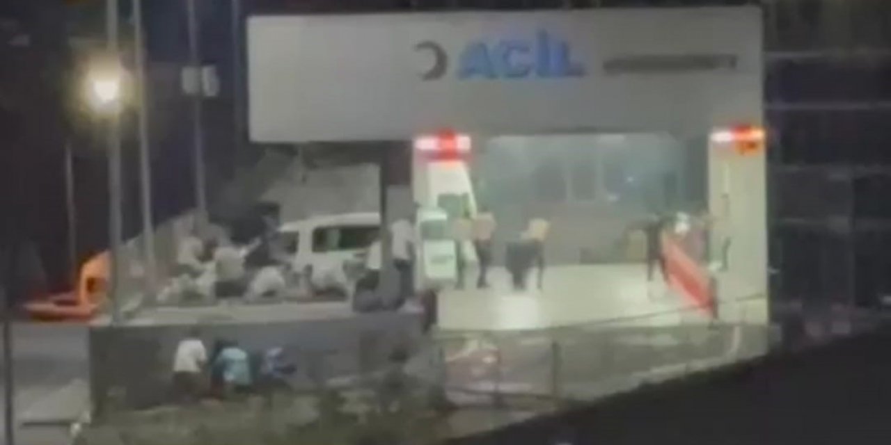 İzmir’de hastane önünde silahlı çatışmayla ilgili 2 gözaltı