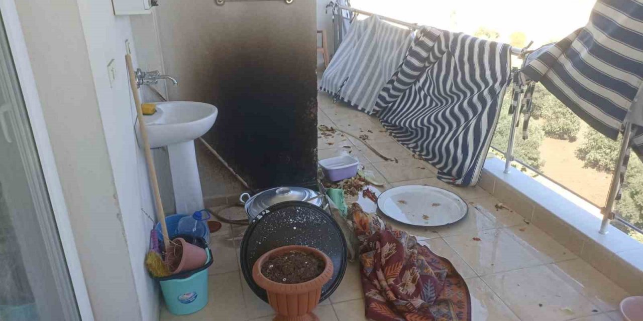 Tarhana kaynatırken alev alan ocak paniğe yol açtı