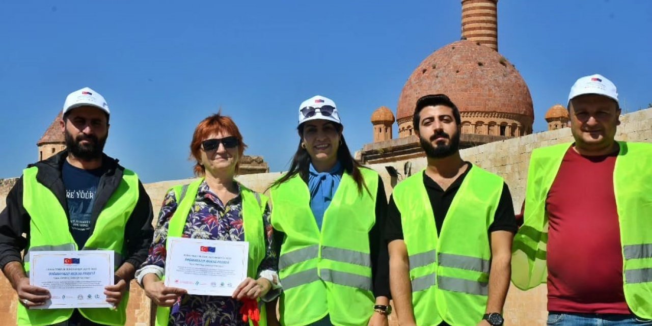 Doğubayazıt’ta temizlik kampanyası başlatıldı