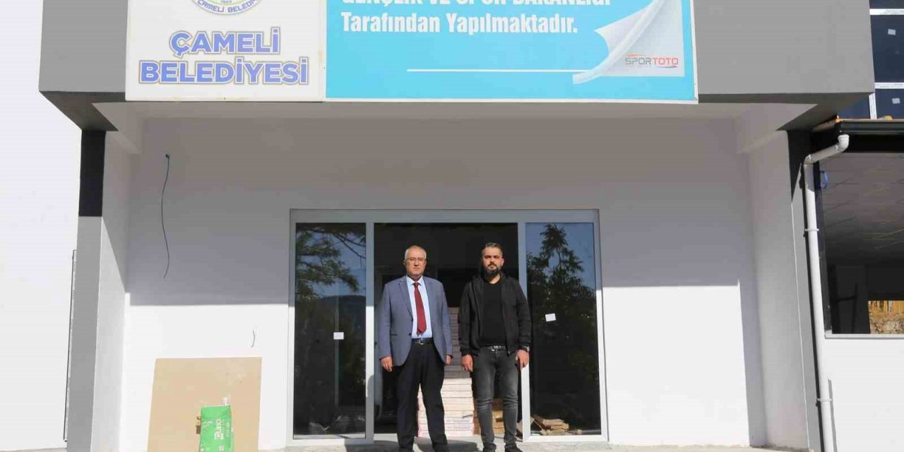 Çameli Gençlik Merkezi hızla yükseliyor