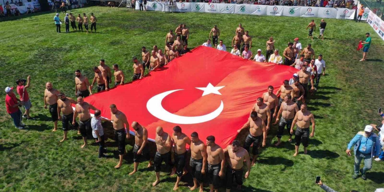 Kırkpınar’ın başpehlivanlarıyla yağlı güreş heyecanı Denizli’de başlıyor