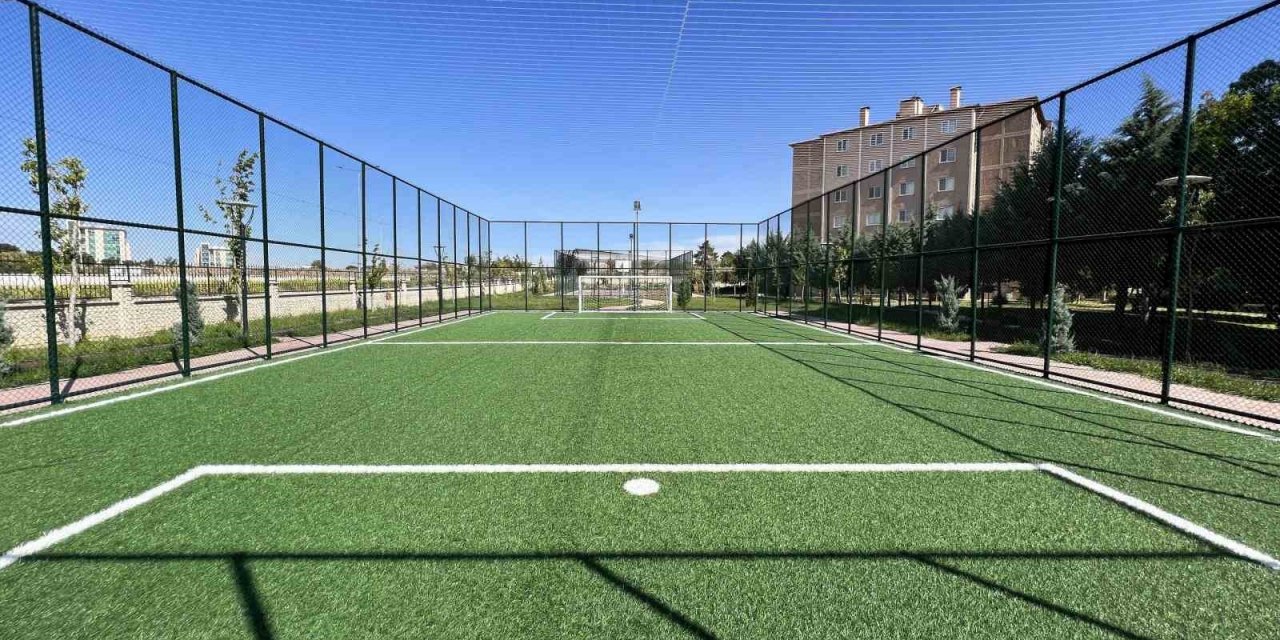 Nevşehir’de semt sahaları hizmete açıldı