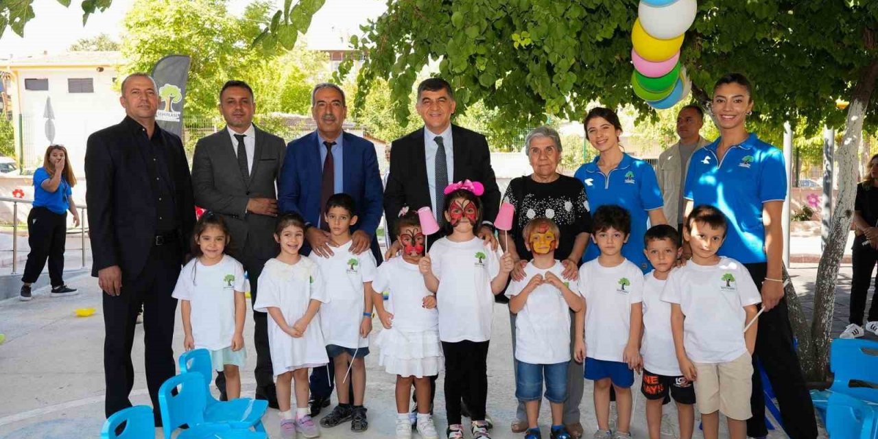 Önce Öğren Sonra Eğlen Projesi okullara renk katıyor