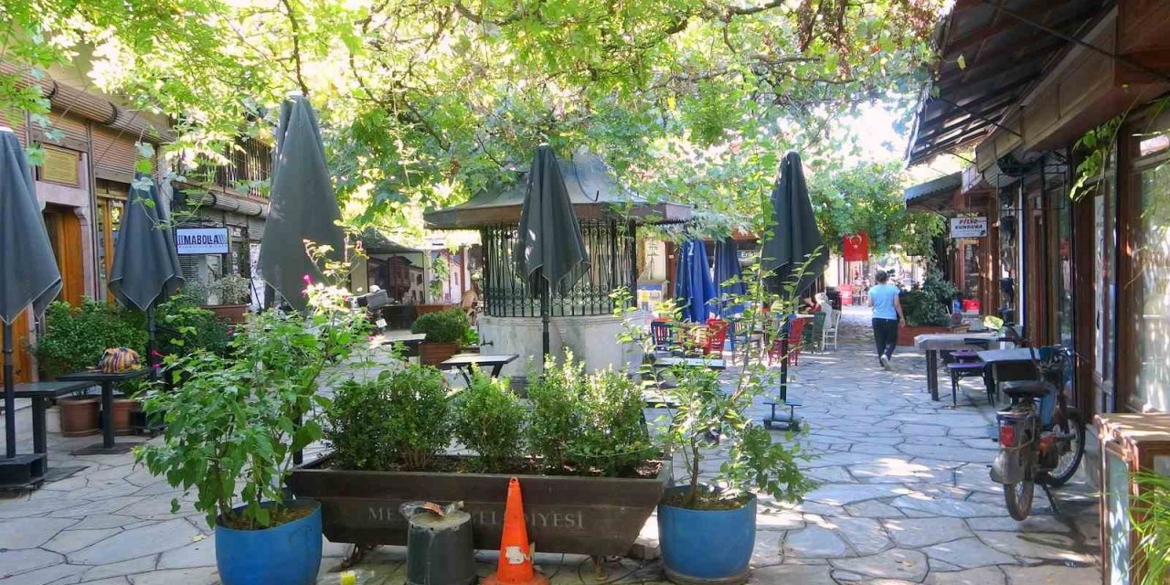 Muğla’daki tarihi arastada yok olmaya başlayan meslekler yaşatılıyor