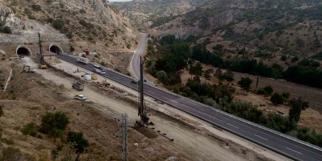 Boğaziçi Viyadüğü’ndeki çalışma 2024’te bitecek