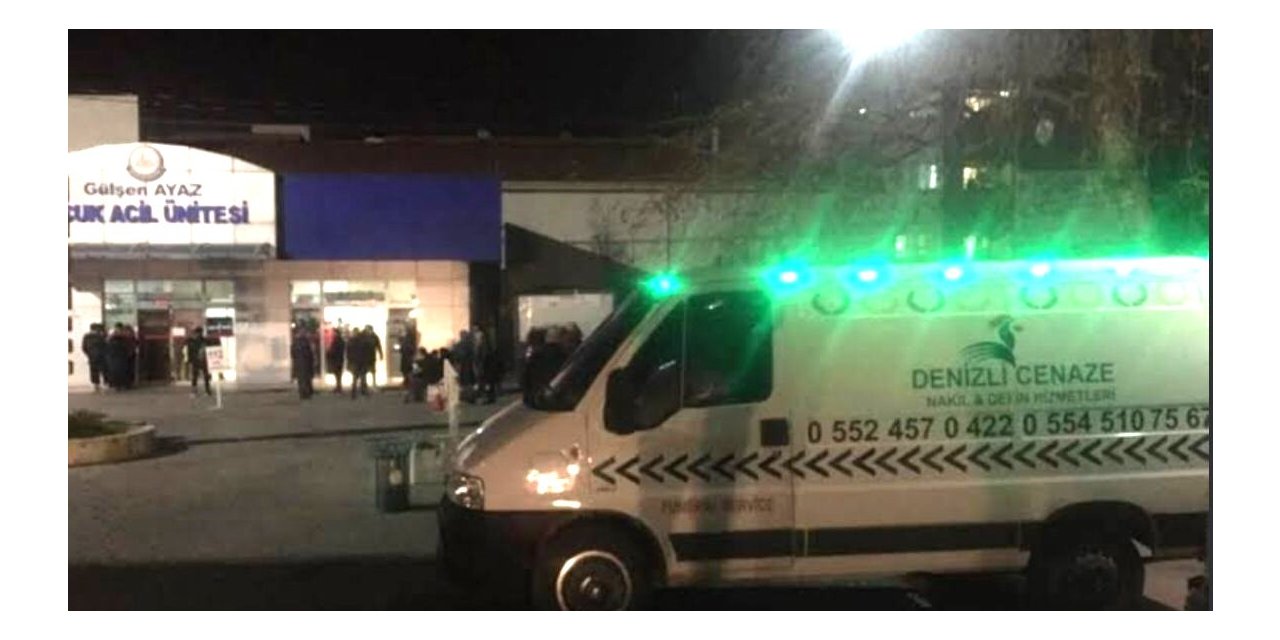 Otomobilin çarptığı genç yaşama tutunamadı