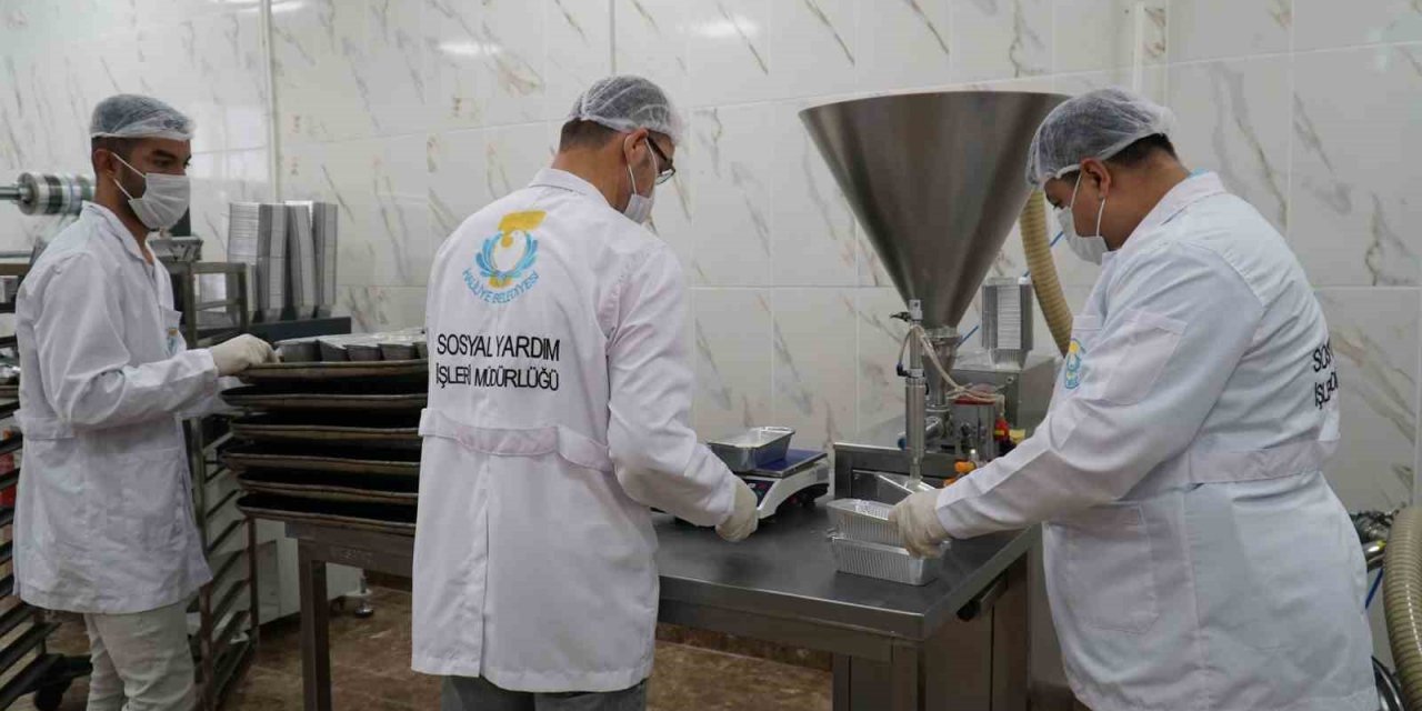 Ahmet Yesevi Sosyal Kompleksinde glütensiz ekmek üretimi başladı