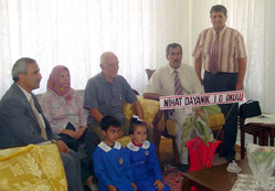 Şehit öğretmenin ailesine ziyaret
