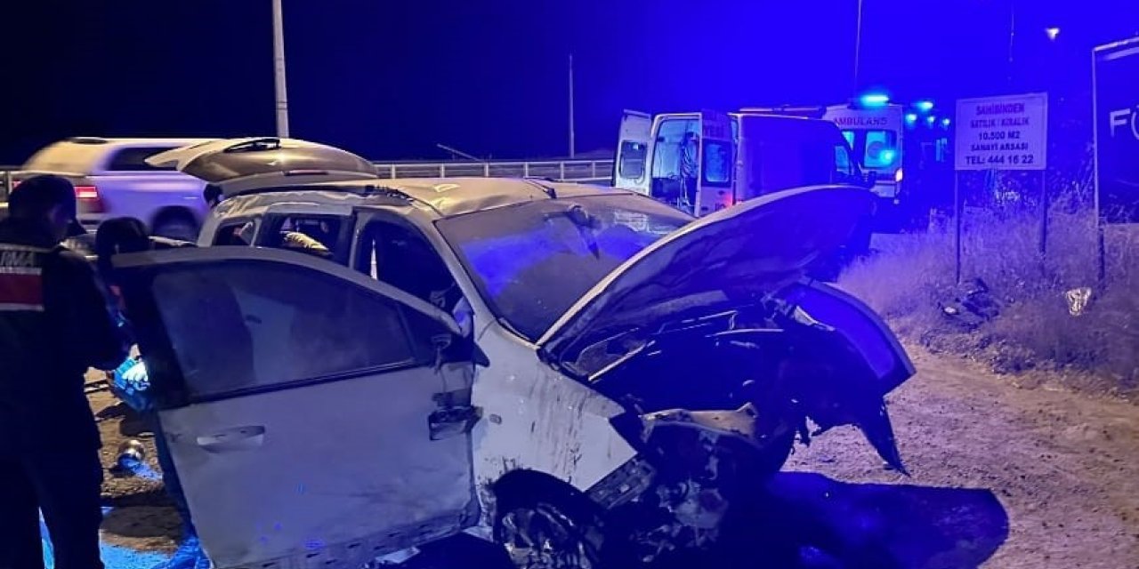 Kütahya’da feci kaza: 2 ölü, 2 yaralı