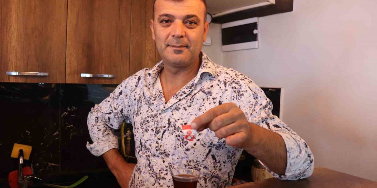 Şeker aldı, sakız çıktı