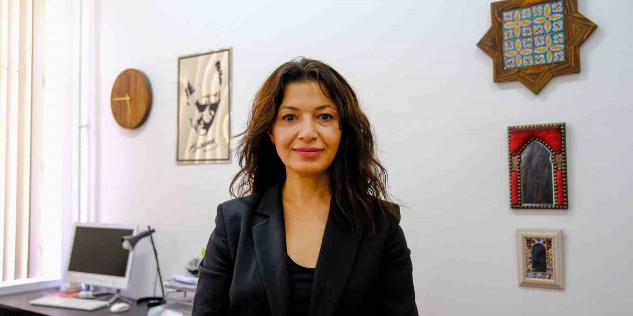 Sinsi başlıyor, yavaş yavaş ilerliyor