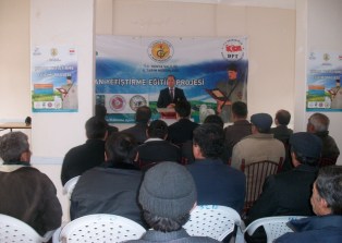 Emirgazi'de çobanlara sertifika verildi