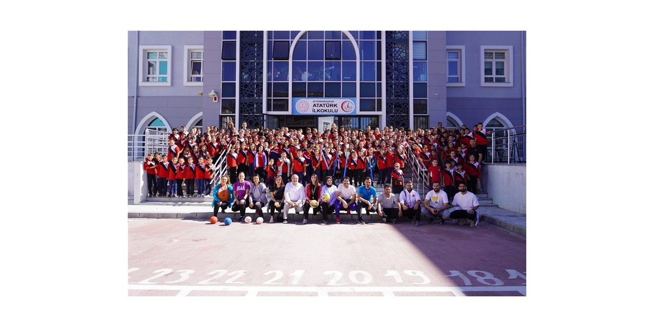 Afyonkarahisar’da ‘Geleneksel Çocuk Oyunları ve Fiziksel Aktivite’ etkinliği