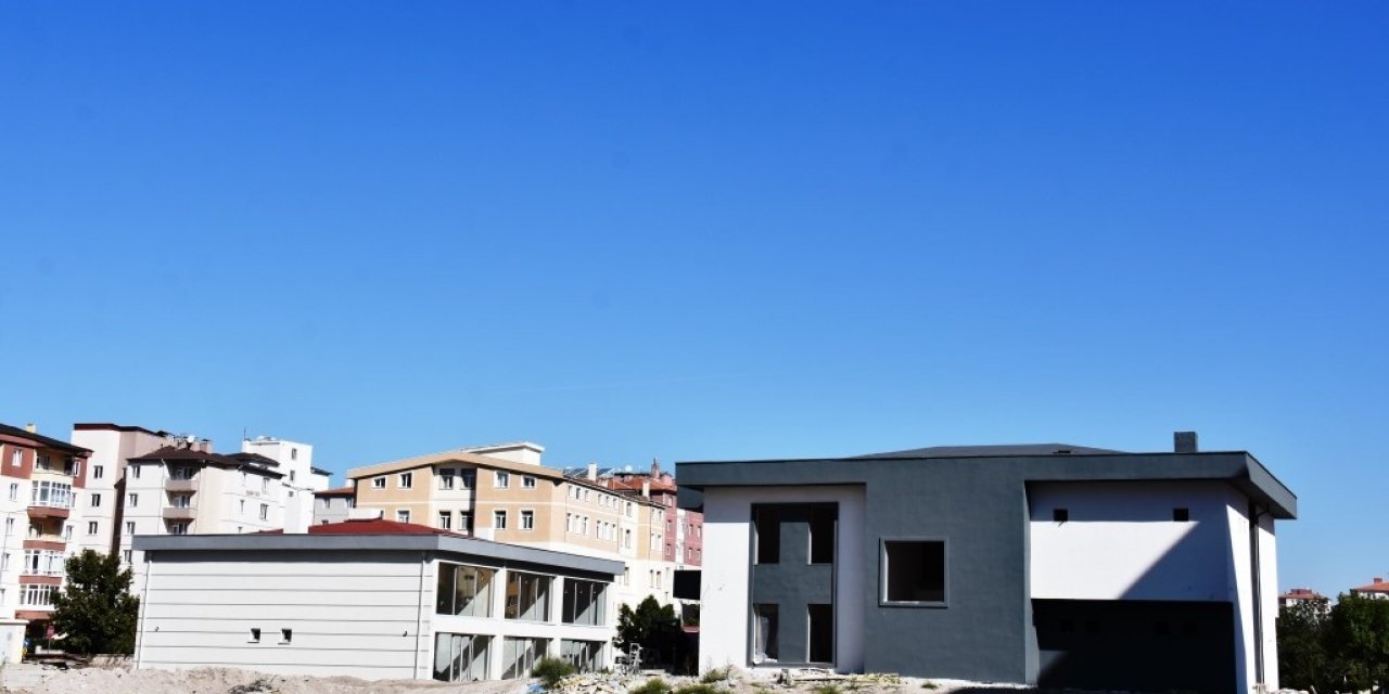 Başkan Çolakbayrakdar: İmar sorunu olan bölgelerin aşamasını yerinde takip ediyoruz"