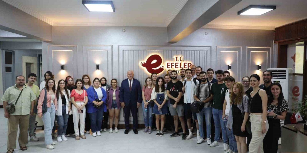 Efeler Belediyesi tıp öğrencilerini ağırladı