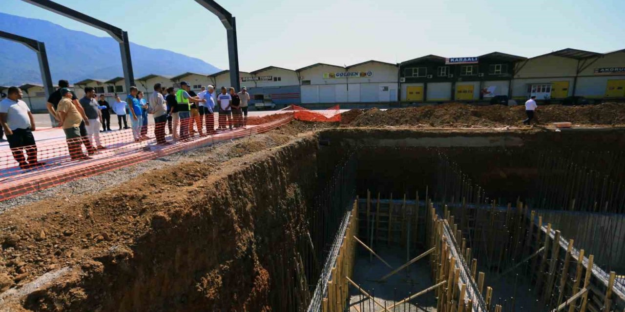 Karaçulha Toptancı Hali’ne 40 milyon TL’lik yatırım