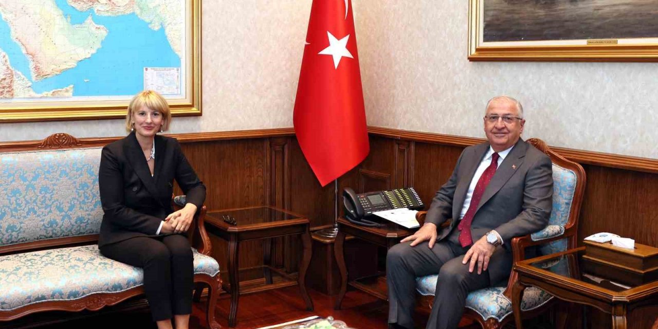 Bakan Güler İngiltere’nin Ankara Büyükelçisi Morris’i kabul etti