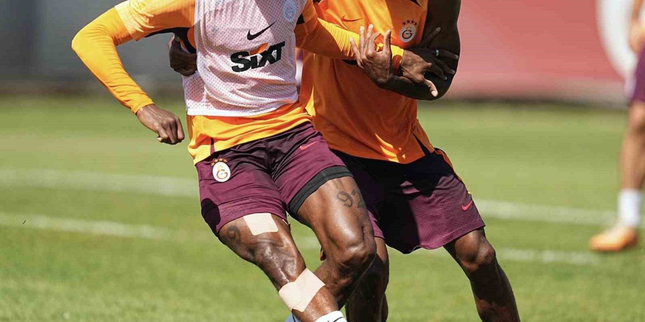 Galatasaray’da Başakşehir maçı hazırlıkları başladı