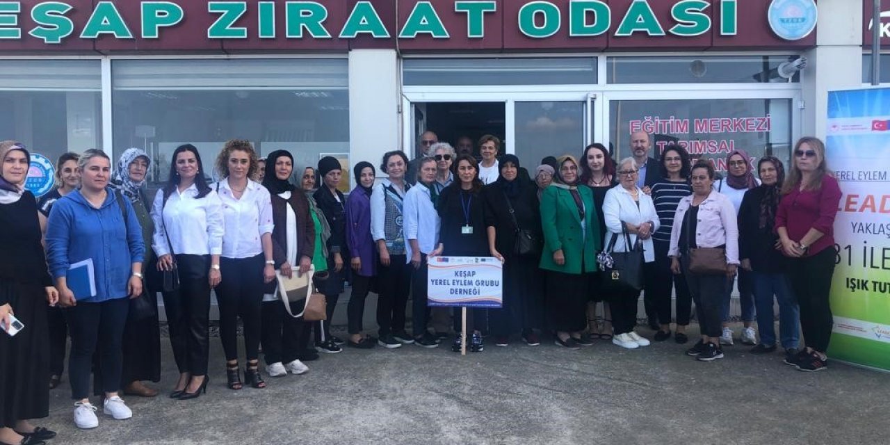 Kadın çiftçiler fındık zararlılarına karşı bilgilendirildi