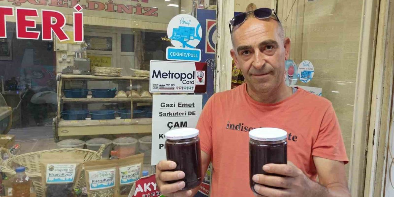 Emet’te çam kozalağı şurubuna rağbet arttı