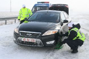 Konya'da ulaşıma kar engeli!
