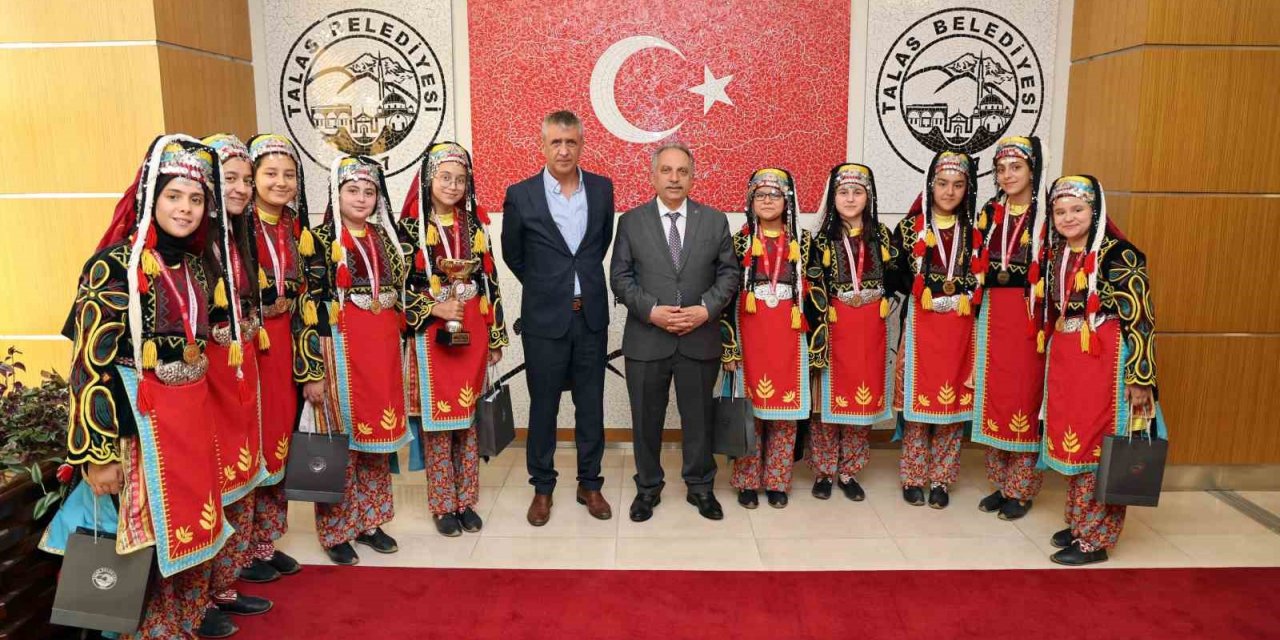 Başkan Yalçın: "Kültürümüzü gelecek nesillere taşıyorsunuz"