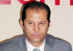 'Derslik ve öğretmen açığı büyüdü'