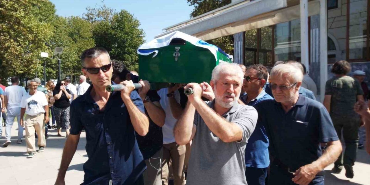 Fethiyespor’un efsane kaptanı son yolculuğuna dualarla uğurlandı