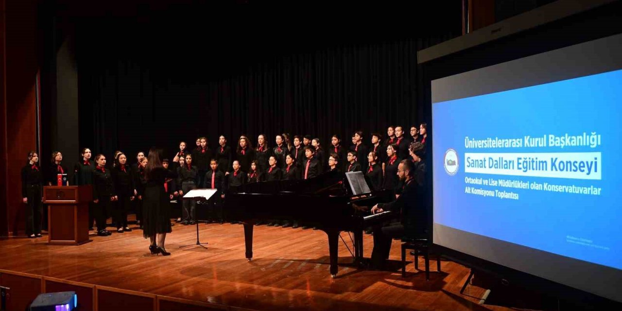 ’Ortaokul ve Lise Müdürlükleri Konservatuarlar Alt Komisyonu Toplantısı’ Anadolu Üniversitesi ev sahipliğinde düzenlendi