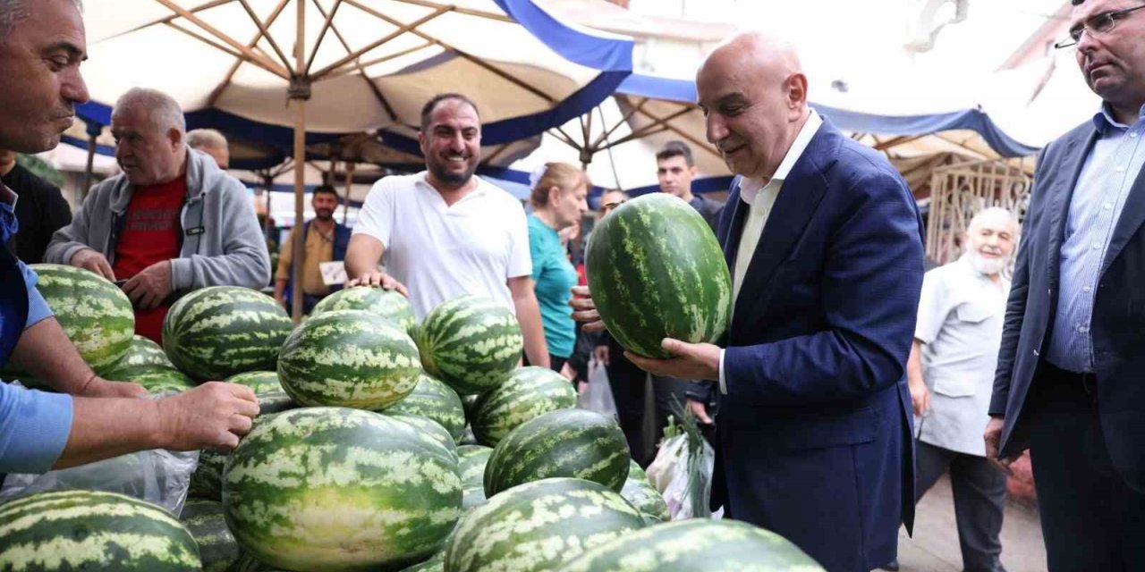 Keçiören Belediye Başkanı Altınok: “Semt pazarlarımızda denetimlerimiz kesintisiz devam ediyor”
