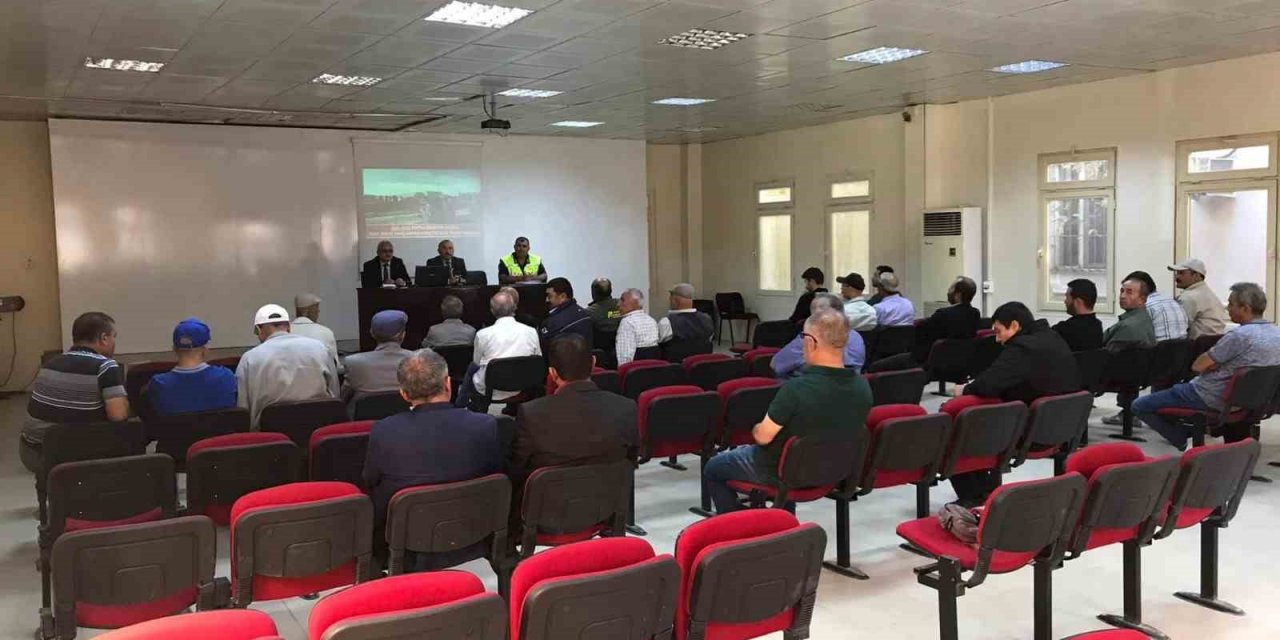 Sungurlu’da servis sürücüleri bilgilendirildi