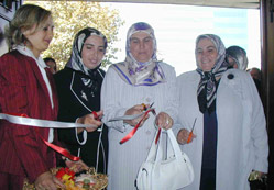 'Hanım Cafe' açıldı