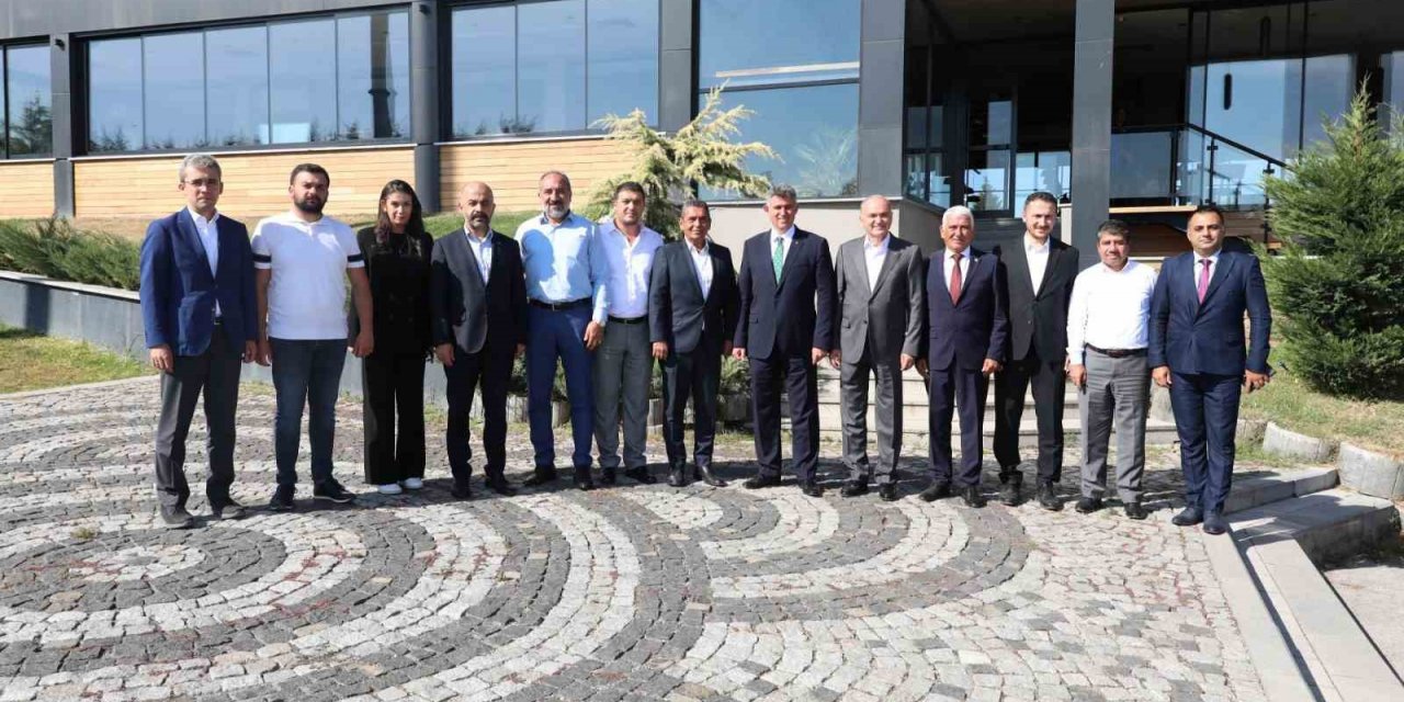 Düzce’nin ulaşım modeli KKTC’de uygulanacak