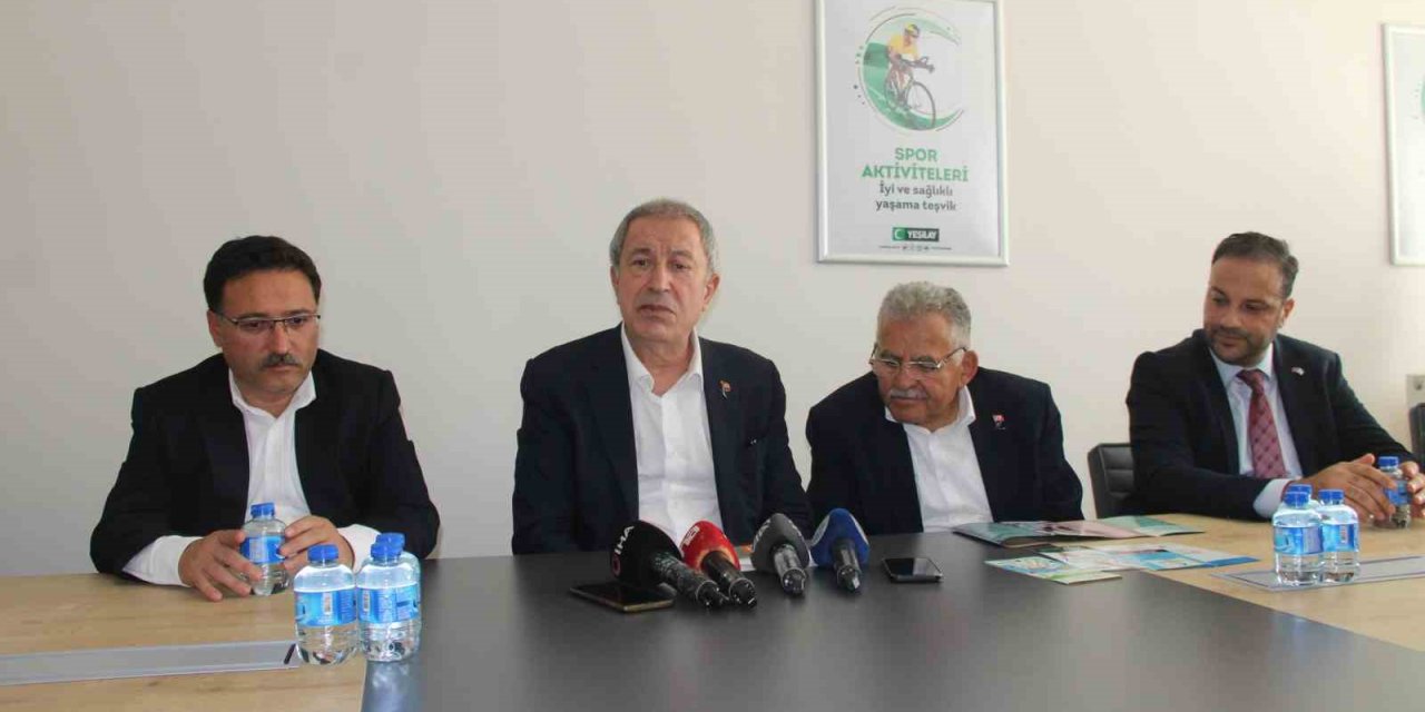 TBMM Milli Savunma Komisyonu Başkanı Hulusi Akar: "Uyuşturucu ile sonuna kadar mücadele edilmeli"