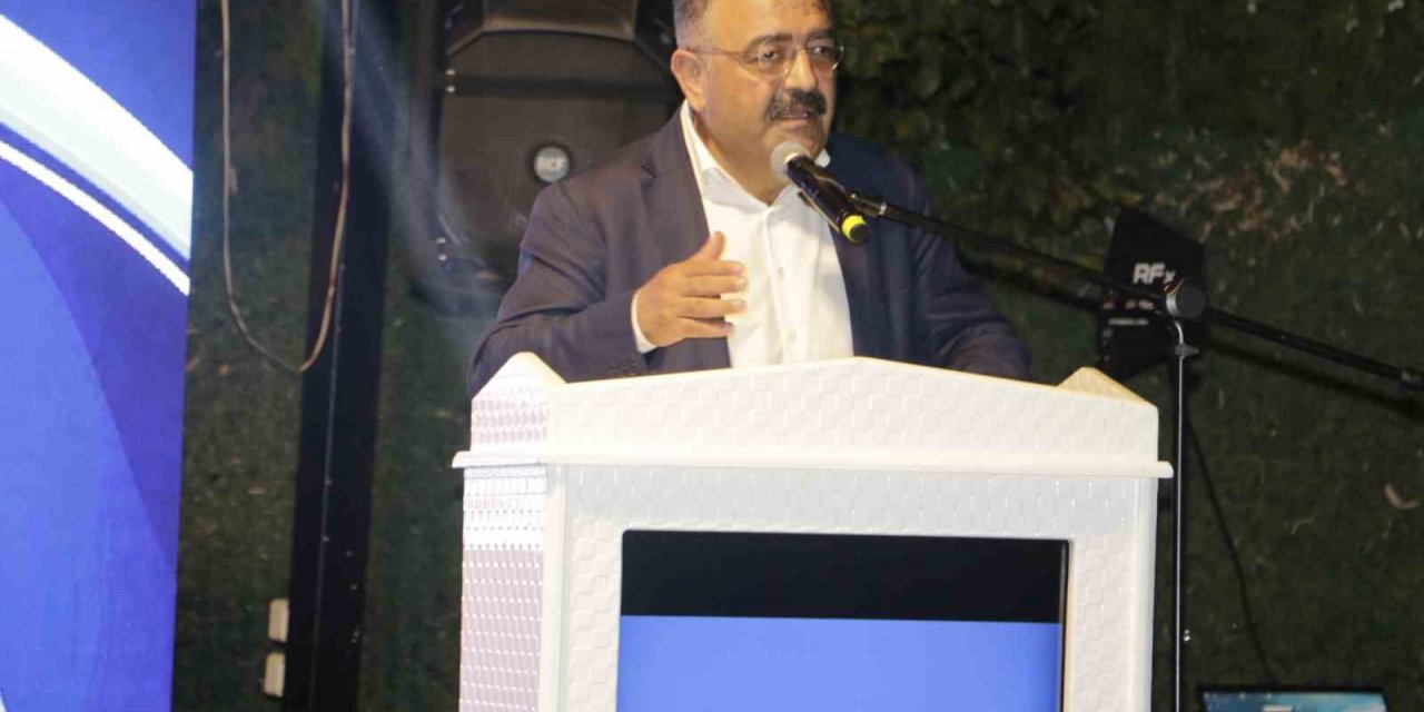 CHP’li Tanrıkulu müzik ile ezanı karıştırdı