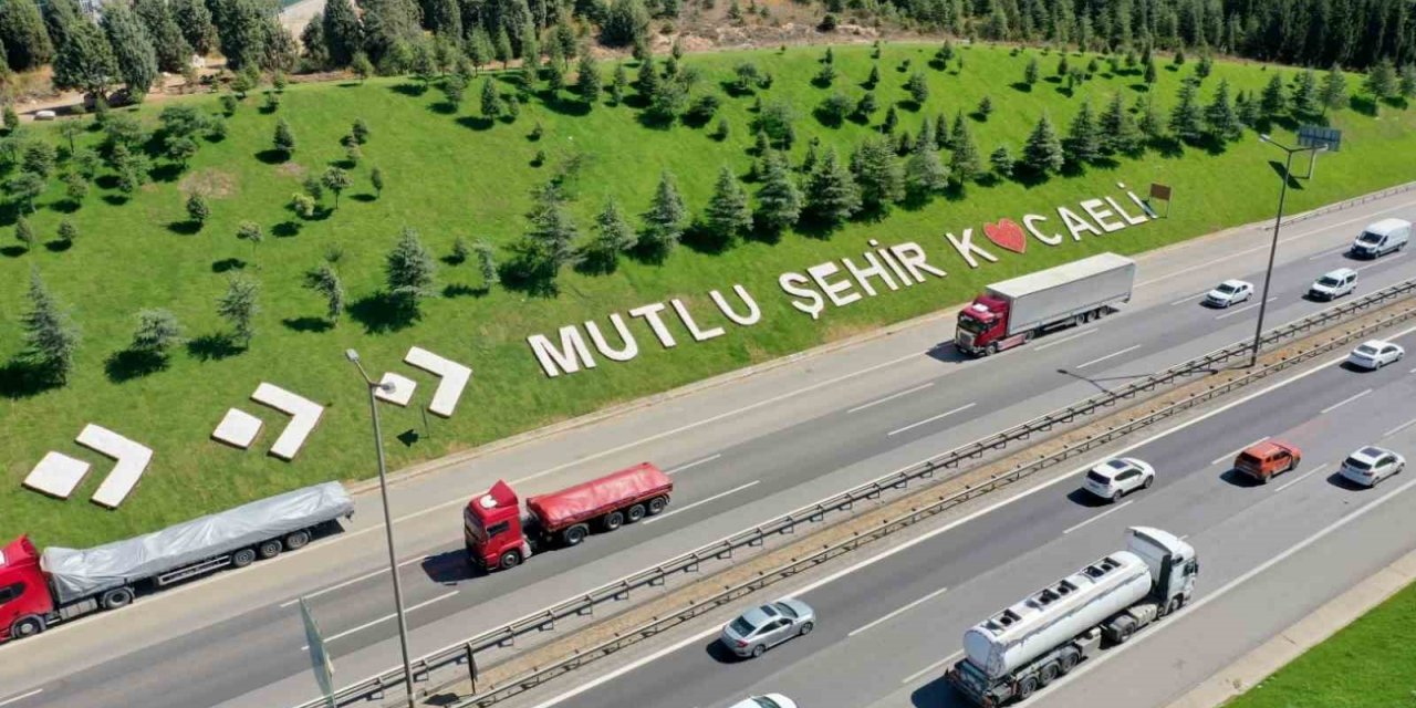 Yol kenarlarına estetik dokunuş