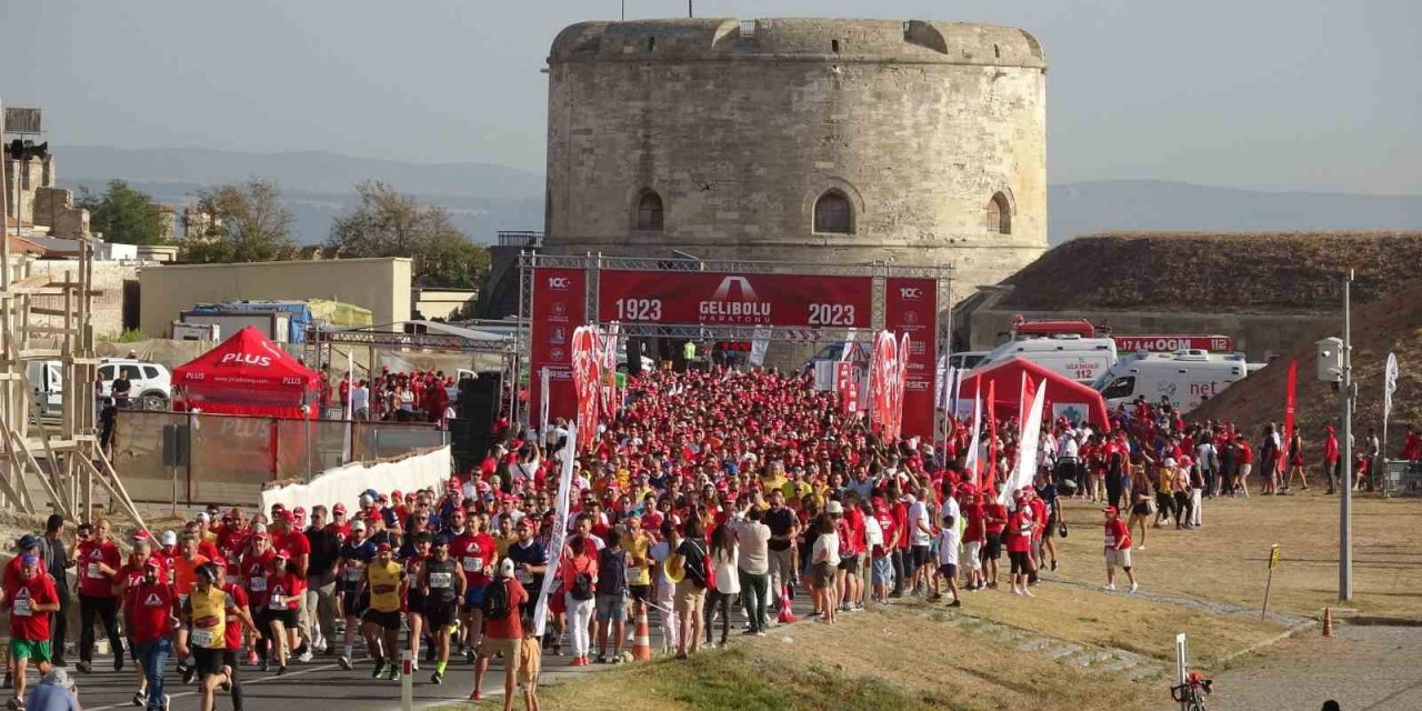 Tarihi Alan’da Uluslararası Gelibolu Maratonu düzenlendi