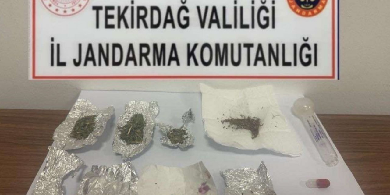 Devriye gerçekleştiren jandarma uyuşturucu ele geçirdi