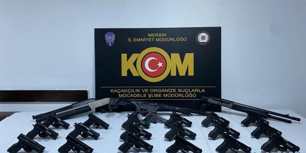 Mersin’de 23 ruhsatsız silah ele geçirildi