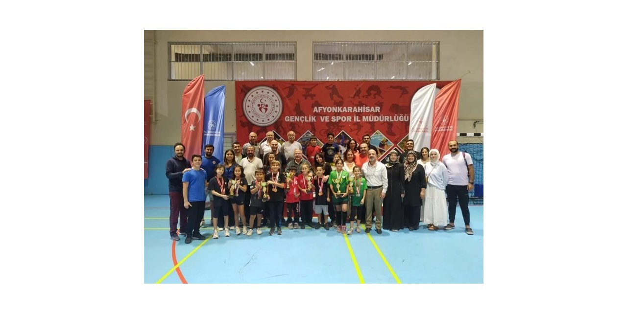 Minikler Takım ve Ferdi İl Birinciliği Masa Tenisi müsabakaları gerçekleştirildi