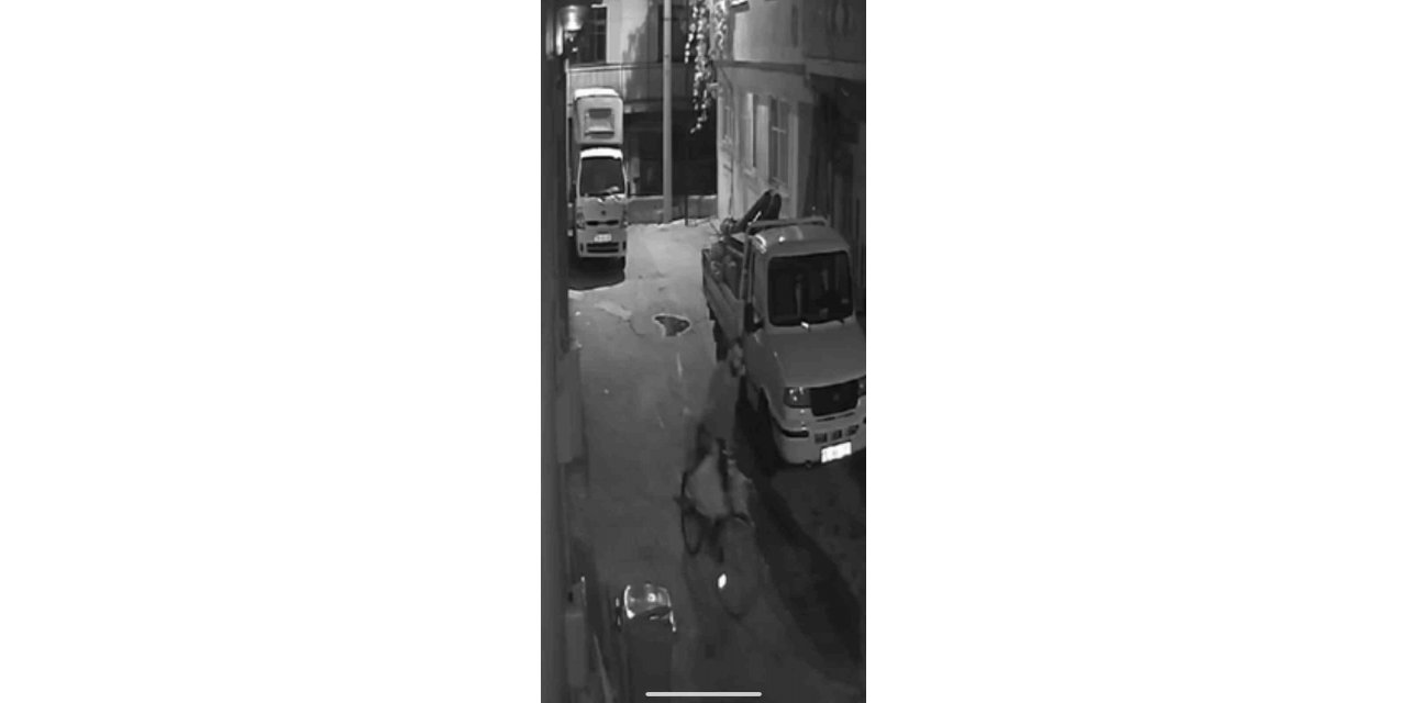 Bisikletli hırsız kamerada