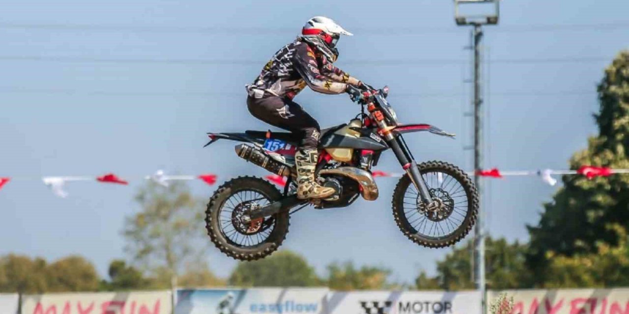 Kocaeli’de gerçekleşen enduro ve ATV şampiyonası nefes kesti